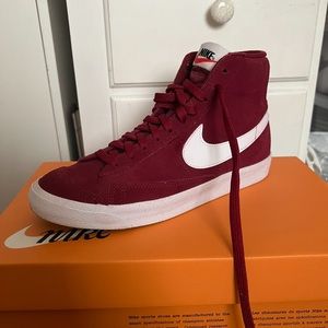 Nike Blazer